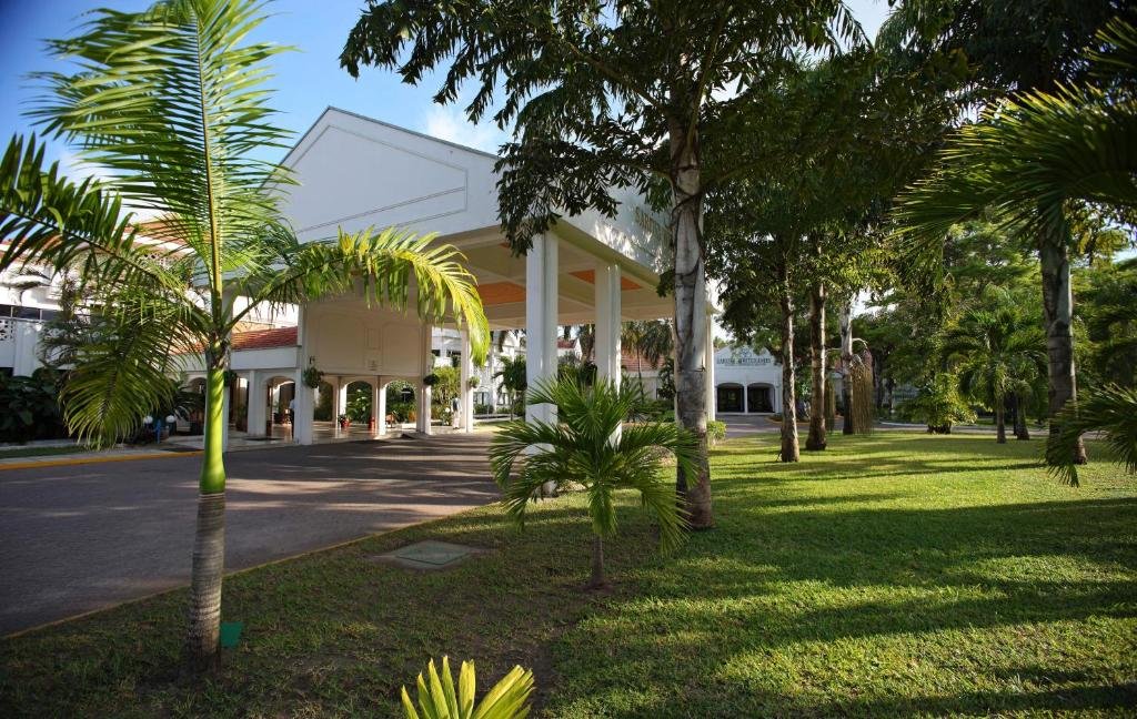 Mombasa North Coast Retreat "Luxury"